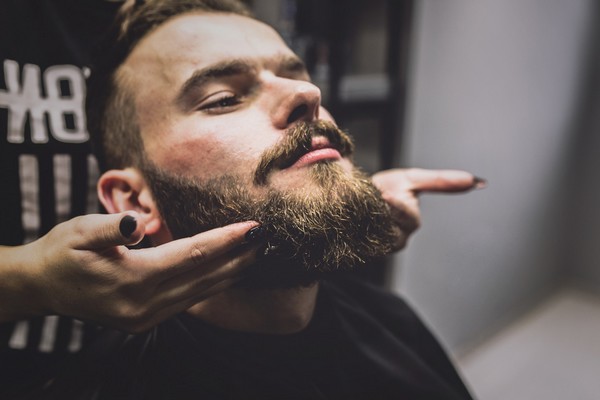 barbier taille de la barbe